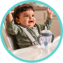 [Translate to French (Reborn):] Baby with Learner straw